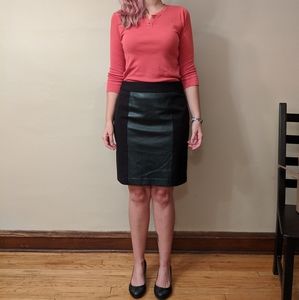 Banana Republic black leather panel skirt 10 TALL